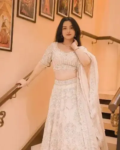 Escort Cheyyar